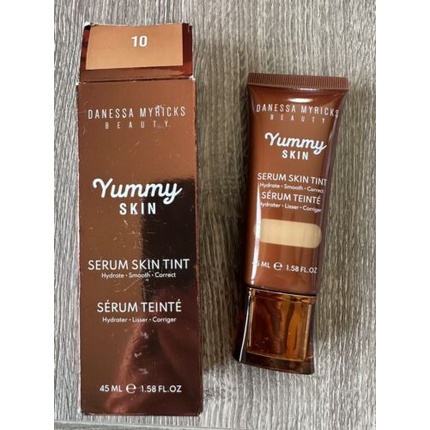 

Yummy Skin успокаивающая сыворотка тональная основа оттенок 10 Danessa Myricks