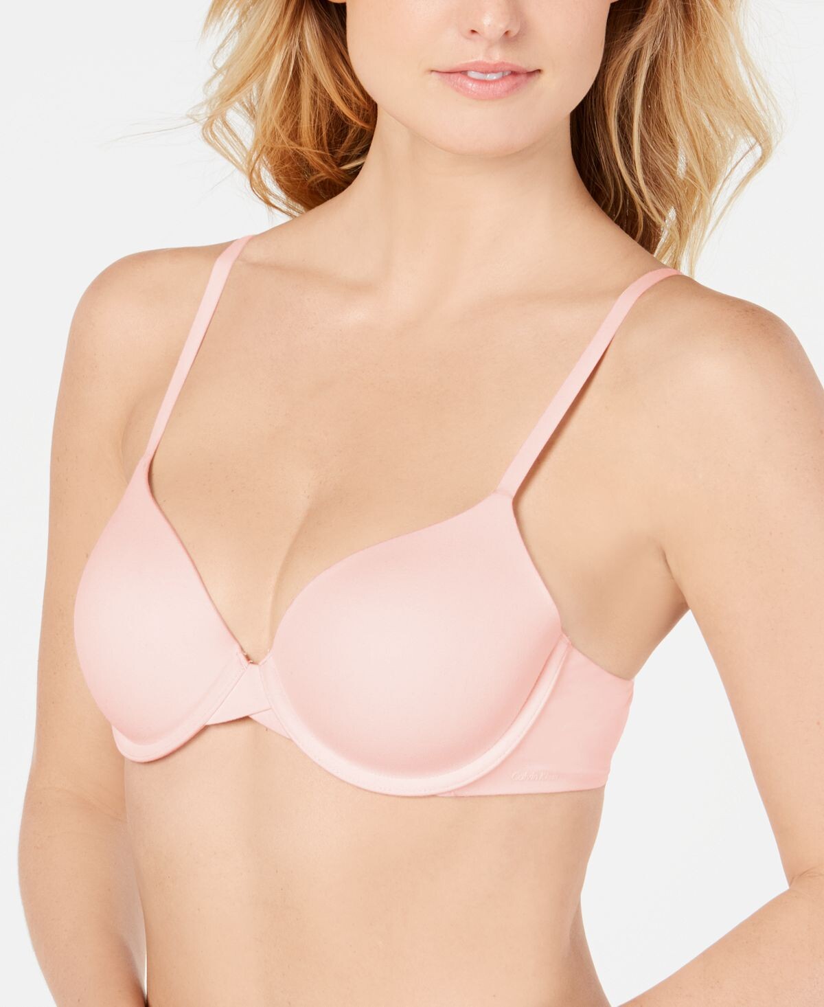 

Идеально сидящий бюстгальтер-футболка с полным покрытием F3837 Calvin Klein