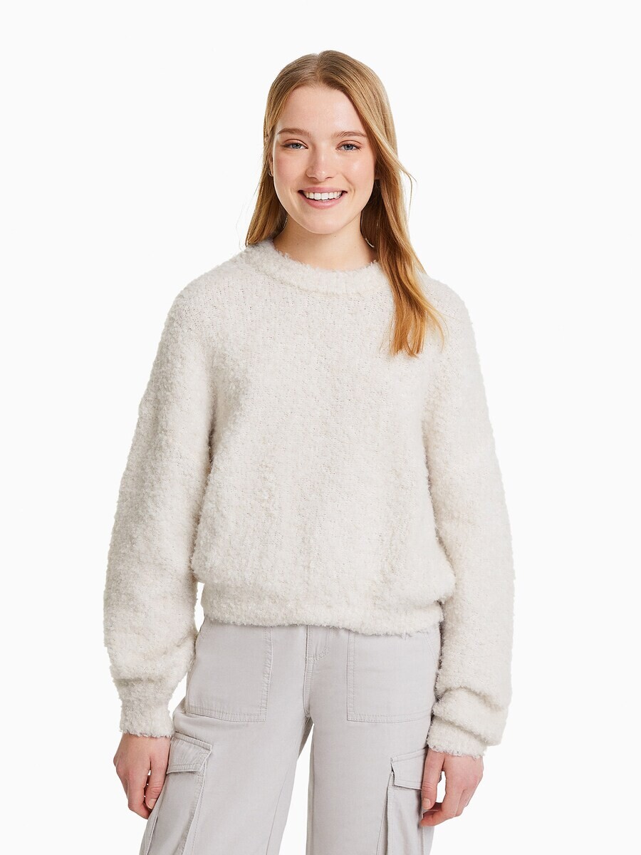 

Свитер Bershka, кремовый