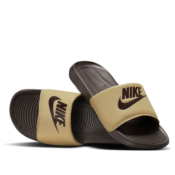 

Тапочки victori one slide 'wheat grass baroque brown' Nike, зеленый