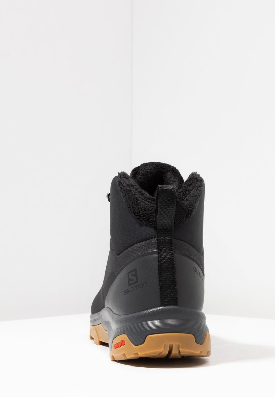 Кроссовки Salomon OUTSNAP CSWP, Black/Ebony/Black — фото 4