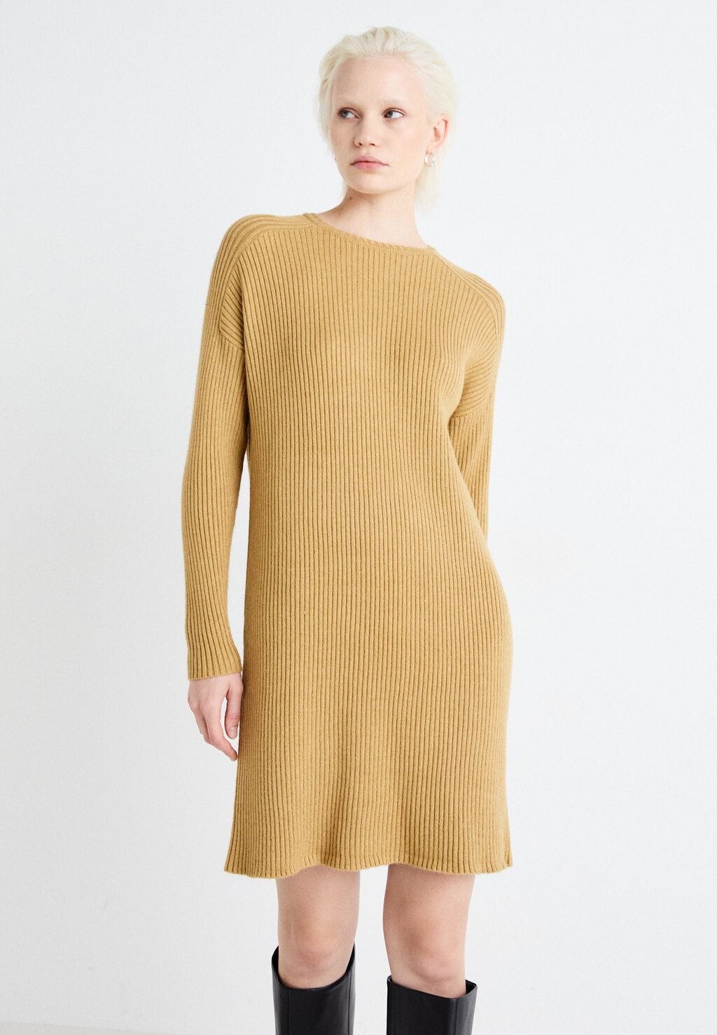 

Платье-джемпер ONLFIA KATIA DRESS ONLY, цвет Tan