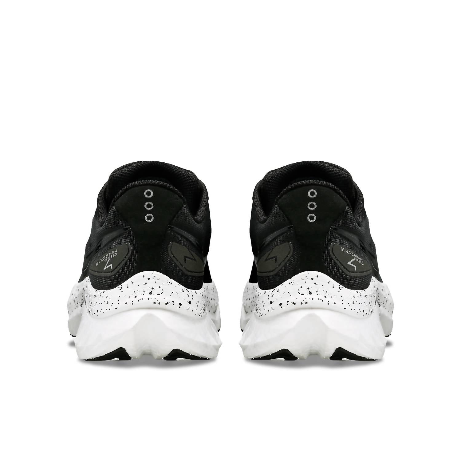 Мужские кроссовки Endorphin Speed 4 в черном цвете SAUCONY — фото 4