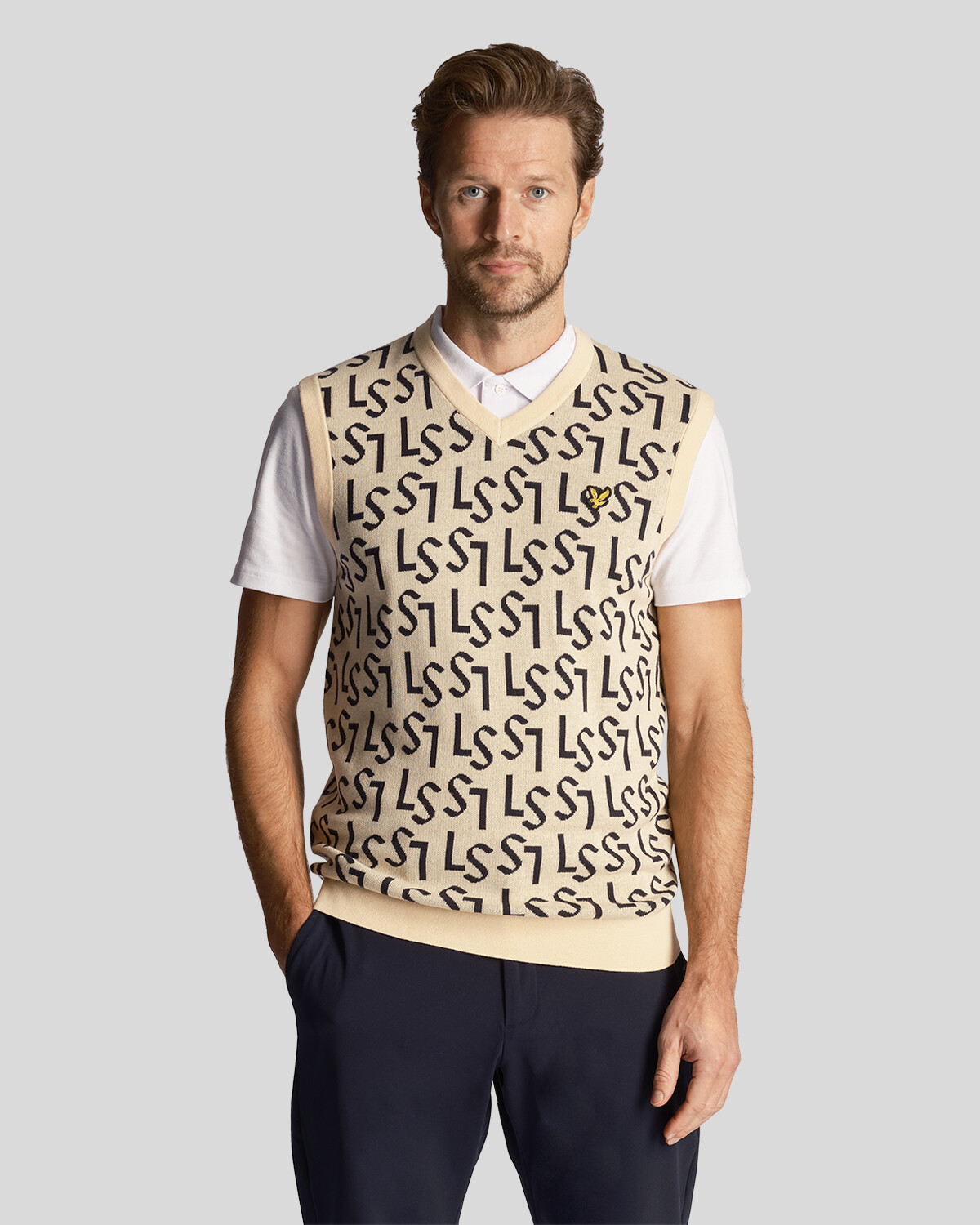 

Вязаный жилет с монограммой для гольфа Lyle & Scott, желтый