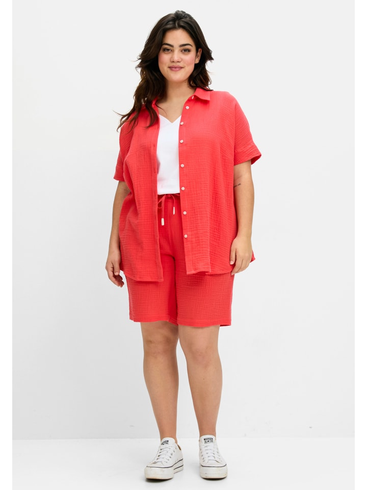 

Тканевые шорты sheego