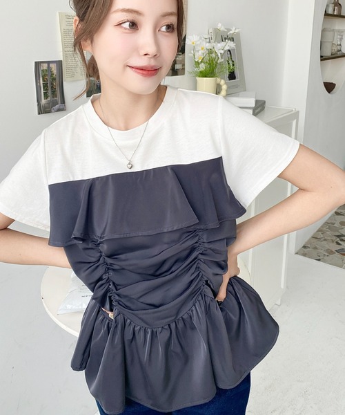 

Топ с коротким рукавом и баской из хлопкового трикотажа с атласной сборкой Moment+, белый