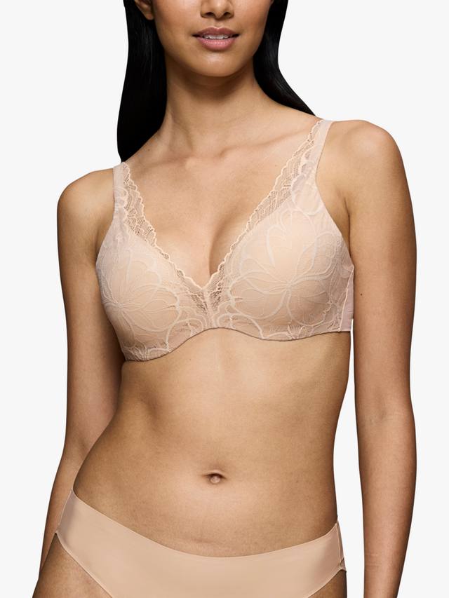

Бюстгальтер Body Make-Up Illusion Lace с косточками и поролоновыми чашками Triumph, Nude Beige