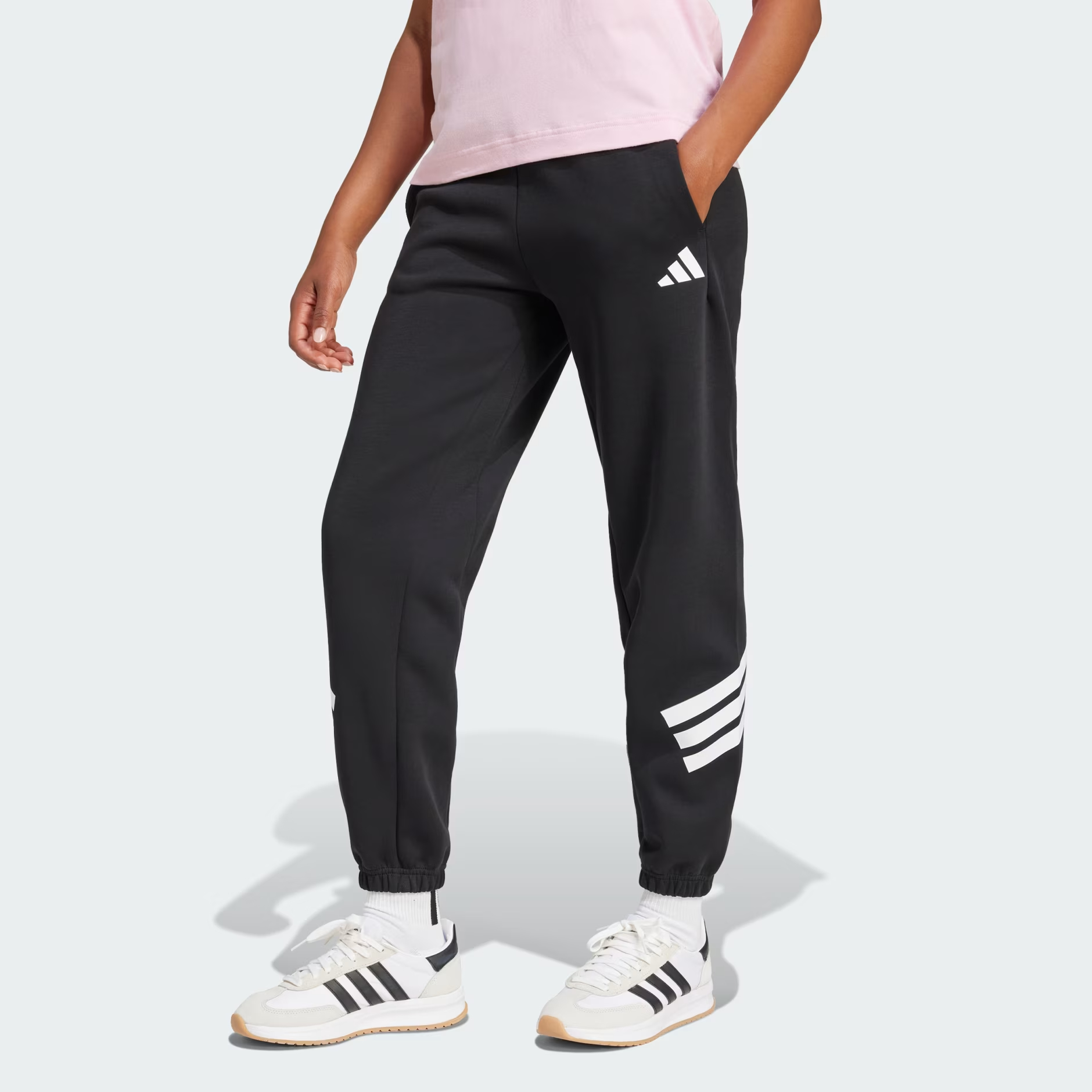 Adidas Брюки Future Icons 3-Stripes Casual женские Black — фото 4