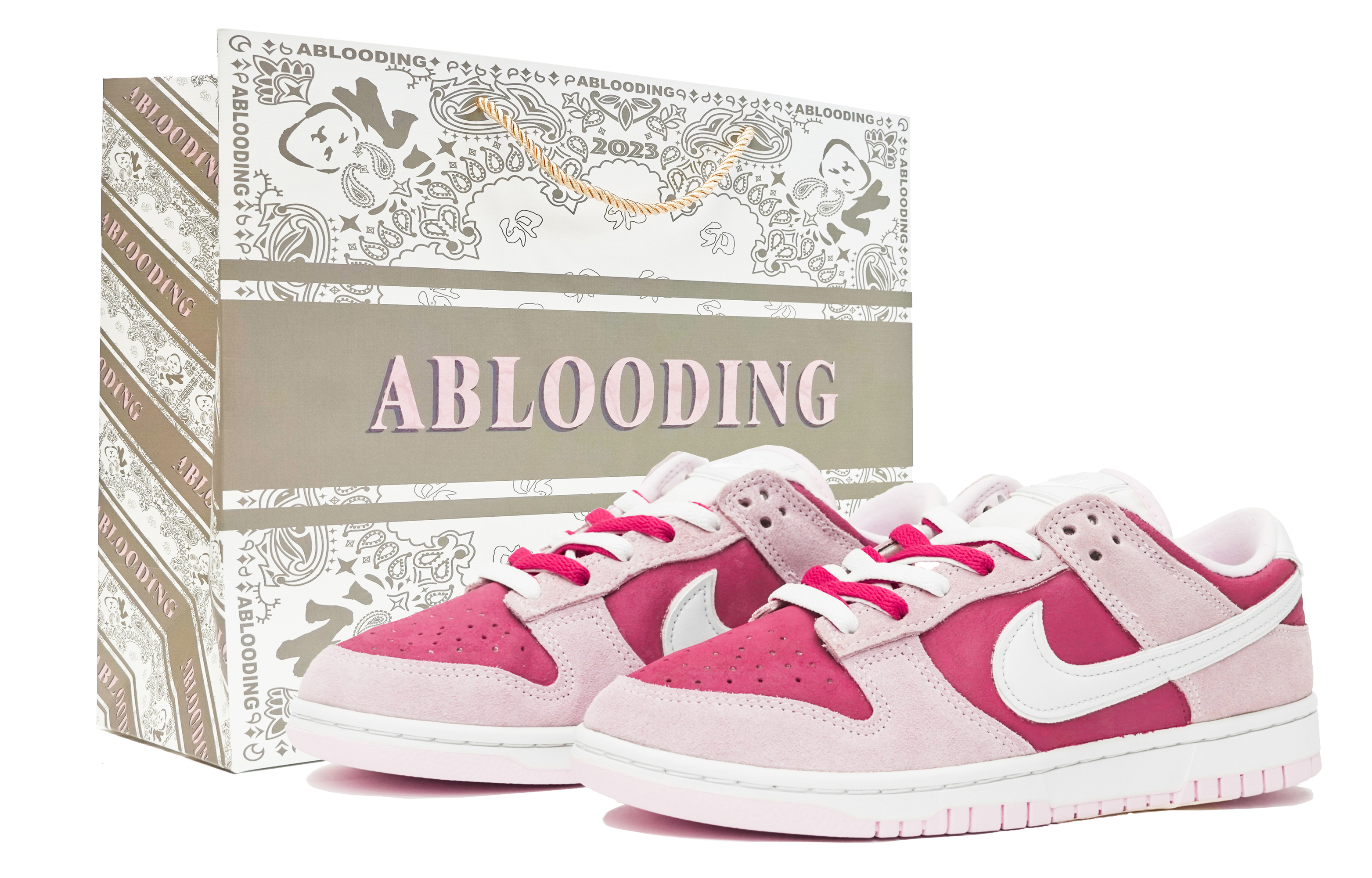 

Кроссовки Nike Dunk Skateboard Shoes Women's Low-Top Pink