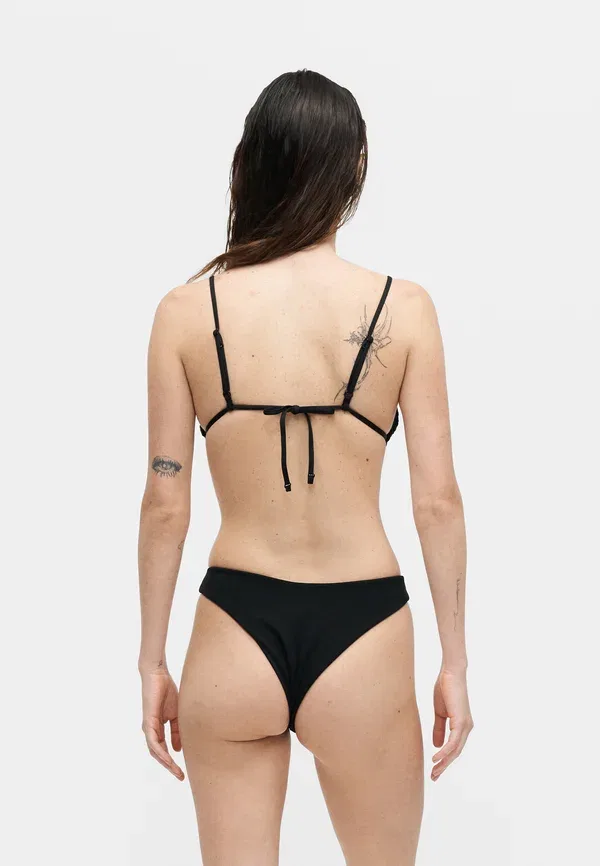 Топ-бикини треугольник Nike Swim, черный — фото 3