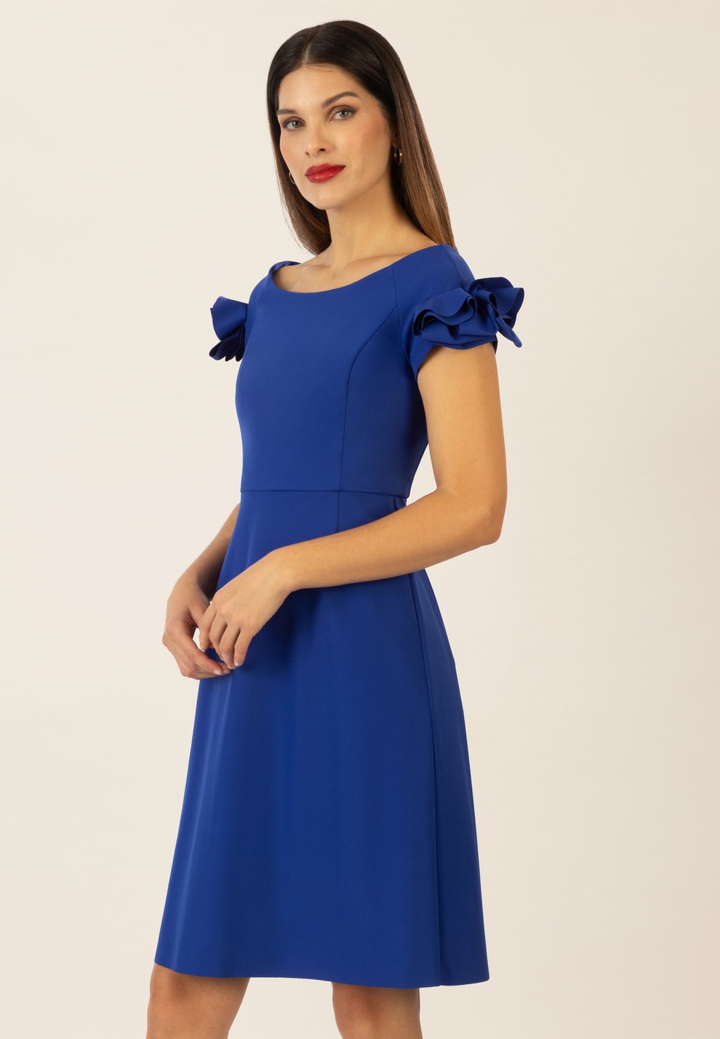 

Коктейльное/вечернее платье Apart, цвет Royalblau