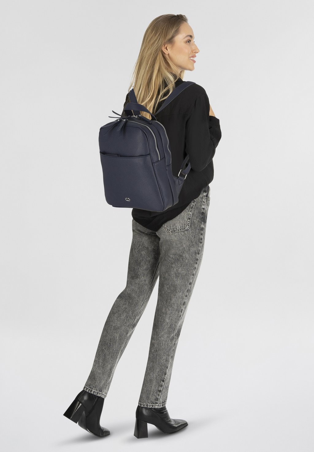 

Рюкзак TALK DIFFERENT CITY Gerry Weber, синий