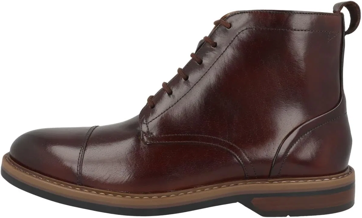 Мужские ботинки Clarks Aldwin CapChukka, бежевый