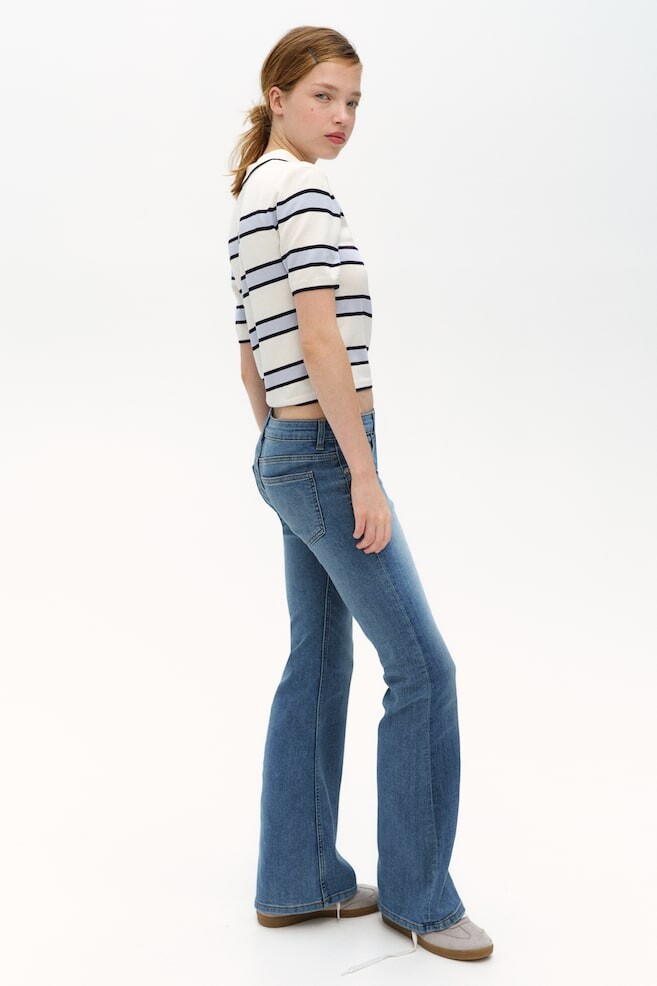 

Расклешенные низкие джинсы H&M, синий