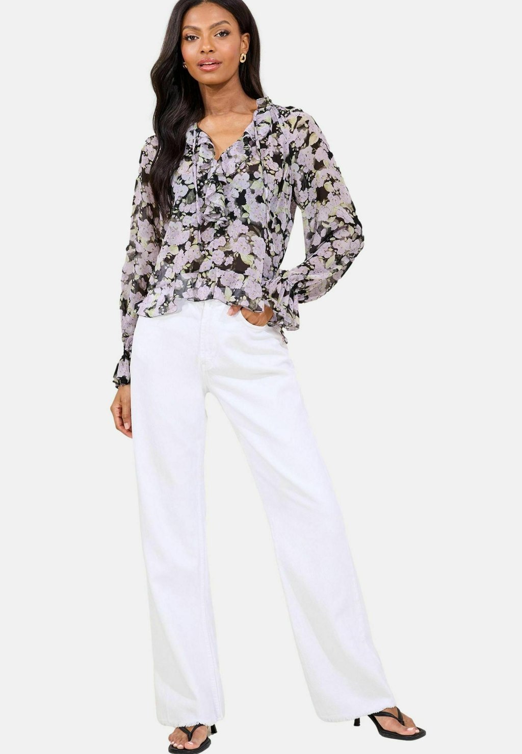 

Блуза REGULAR FIT RUFFLE Lipsy, черный