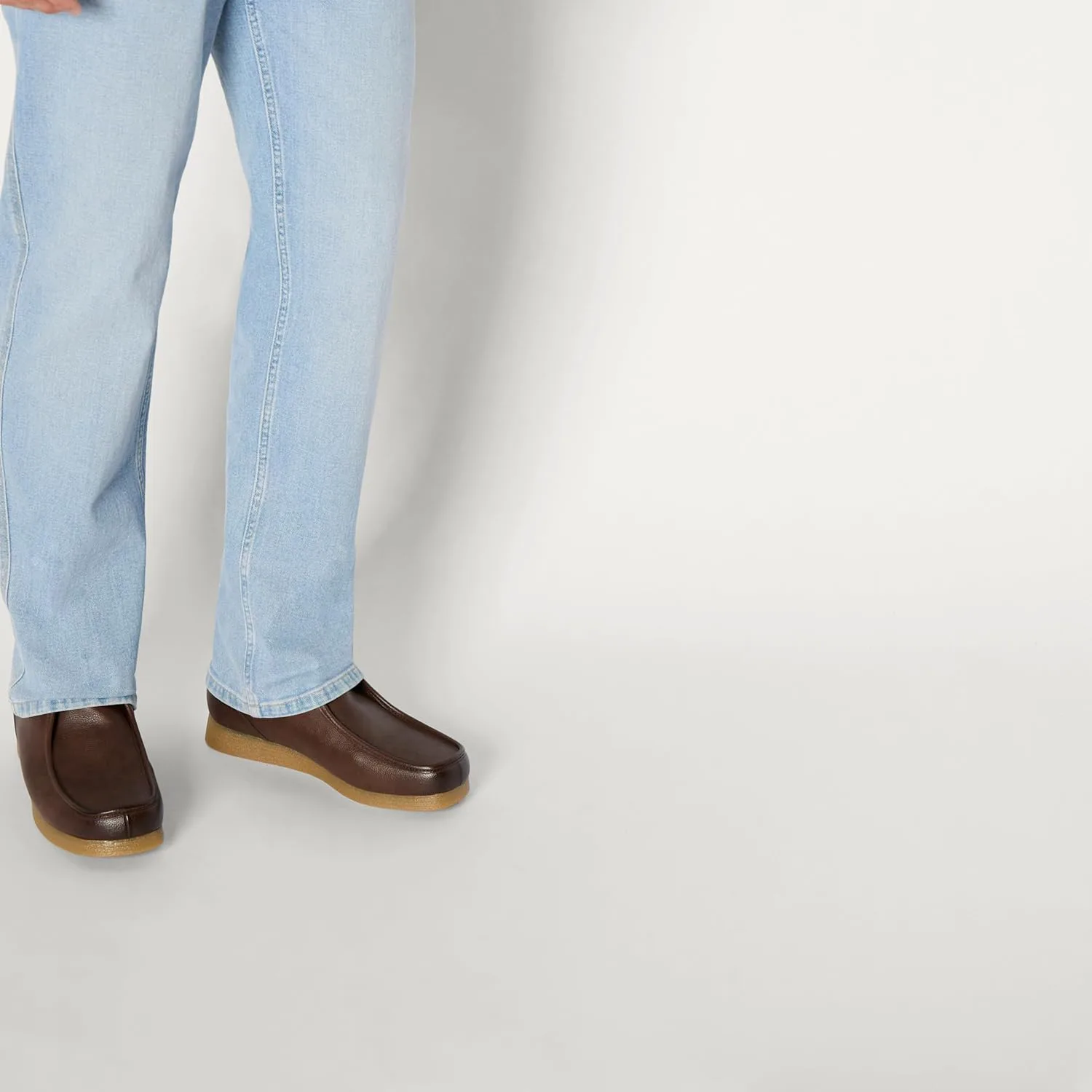 Мужские ботинки Amazon Essentials Chukka с носком-мокасином, темно-коричневый — фото 2