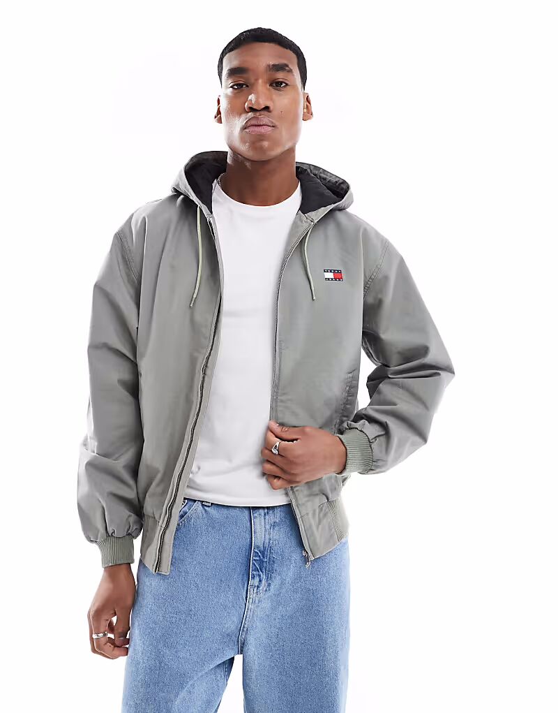 

Куртка Tommy Jeans на молнии серого цвета