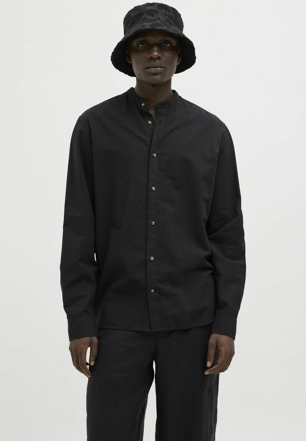

Рубашка COMFORT FIT Jack & Jones, черный