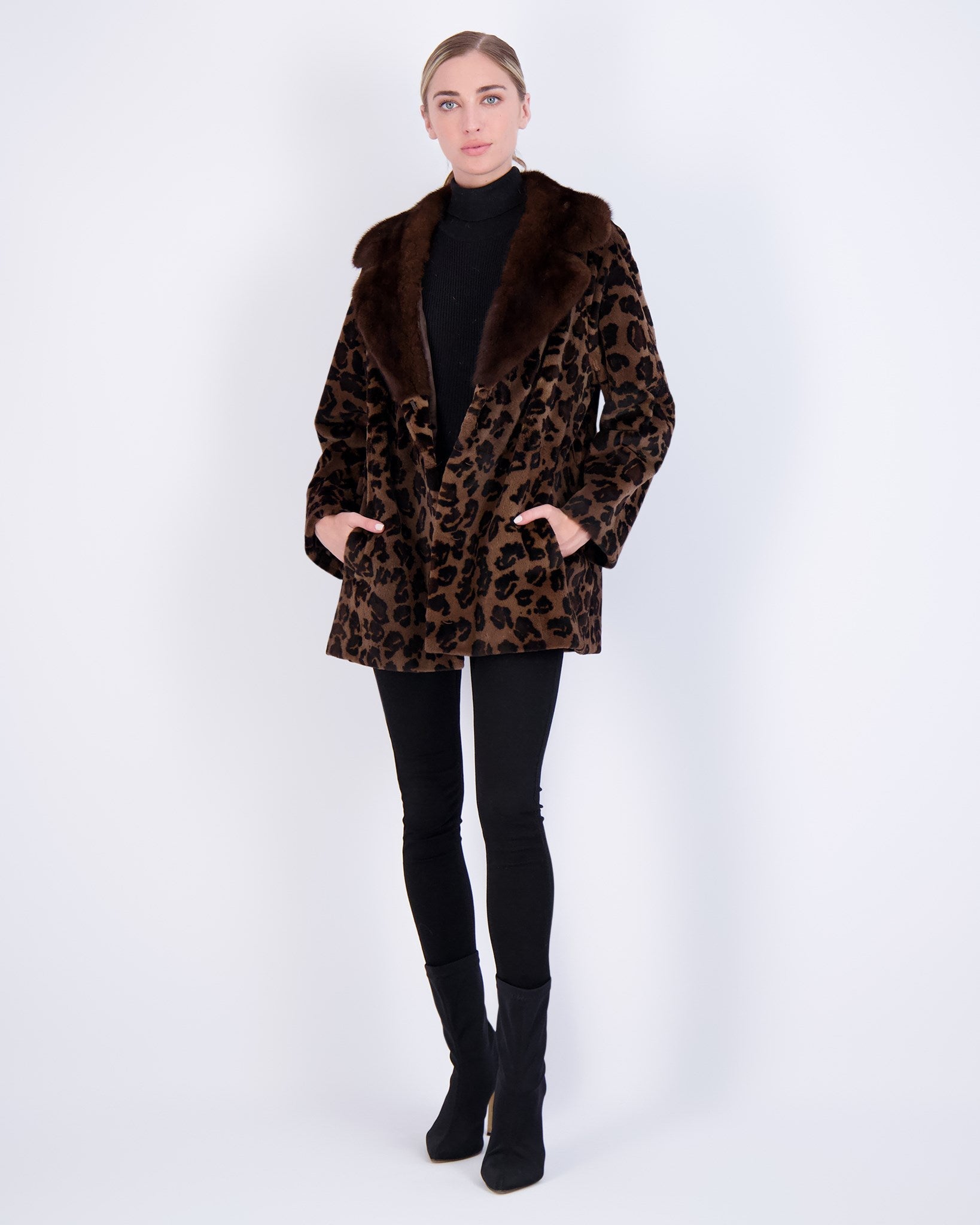 

Жакет из стриженой норки с поясом Gorski, цвет brown animal print