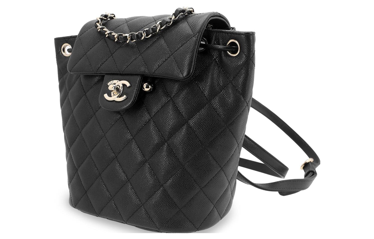 Маленький рюкзак 23S из зернёной телячьей кожи чёрный AS4058 CHANEL — фото 2