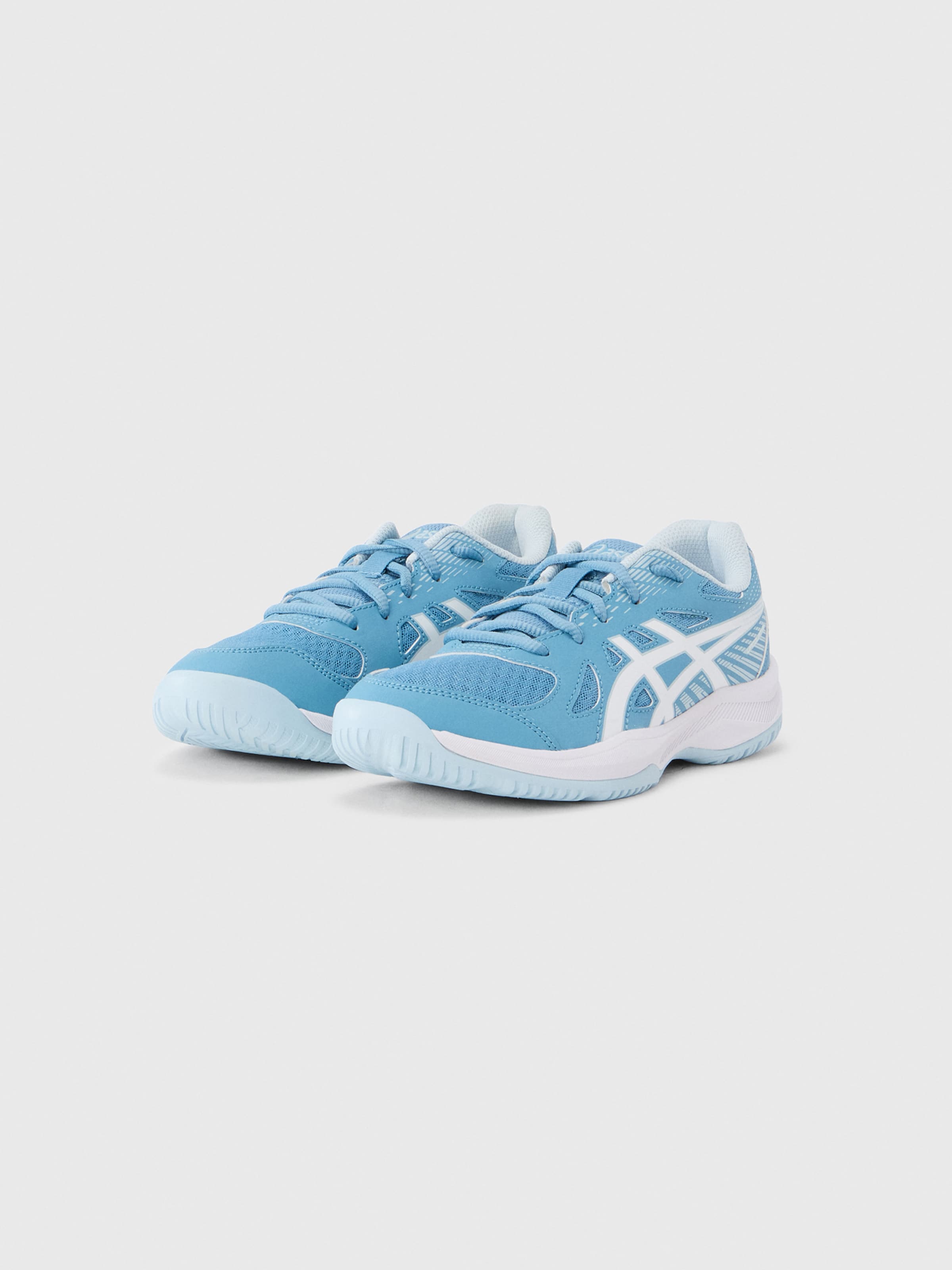 ASICS Кроссовки 'UPCOURT 6 GS' в цвете Sky Blue — фото 2