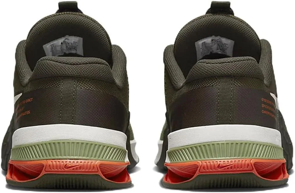 Мужские кроссовки Nike Metcon 8 Do9328, светло-бежевый/хаки — фото 4
