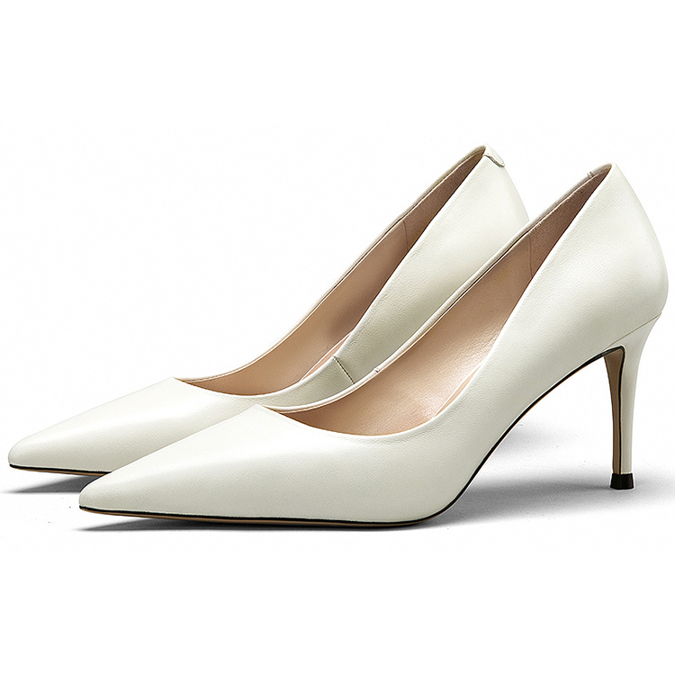 NINE WEST Стройные каблуки с острым носом на шпильке 7,5 см женские молочно-белые (овчина), цвет Milk White (Sheepskin) — фото 4