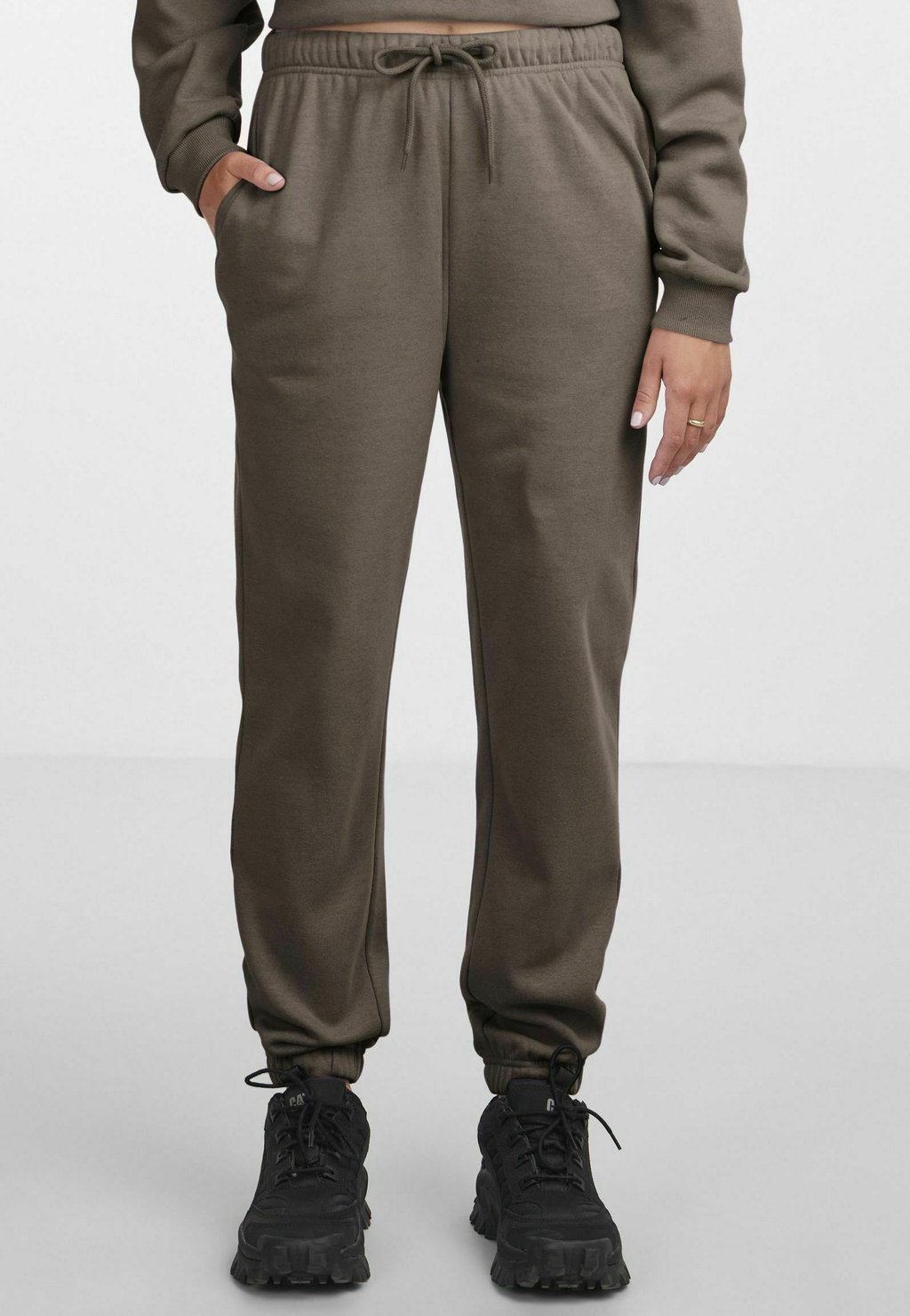 

Спортивные брюки PCCHILLI PANTS Pieces, оливковый