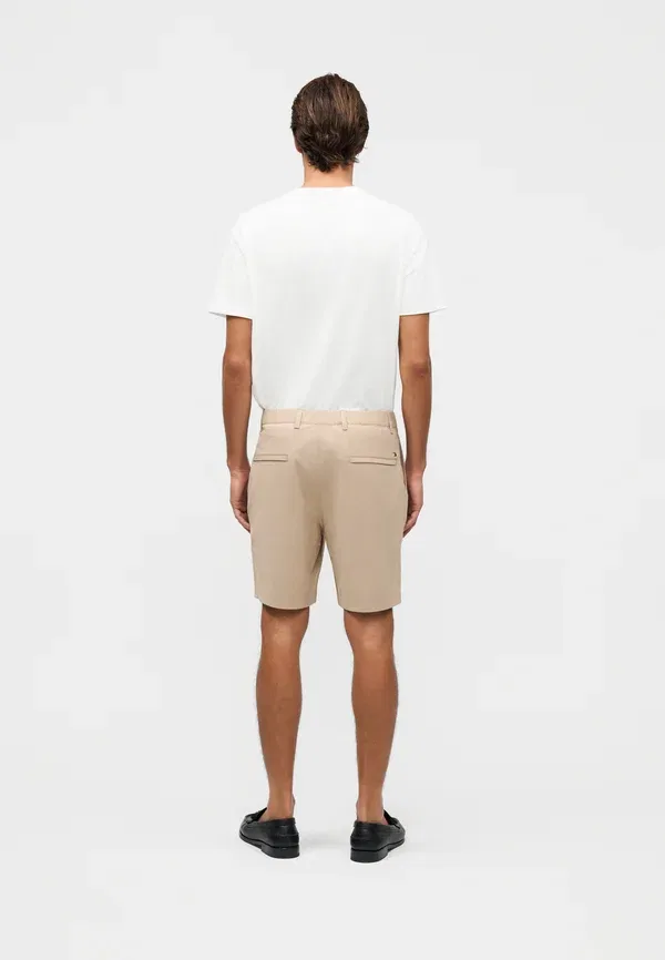 Шорты Tommy Hilfiger Dover 8" all day short core essentials shorts, цвет батик хаки — фото 3
