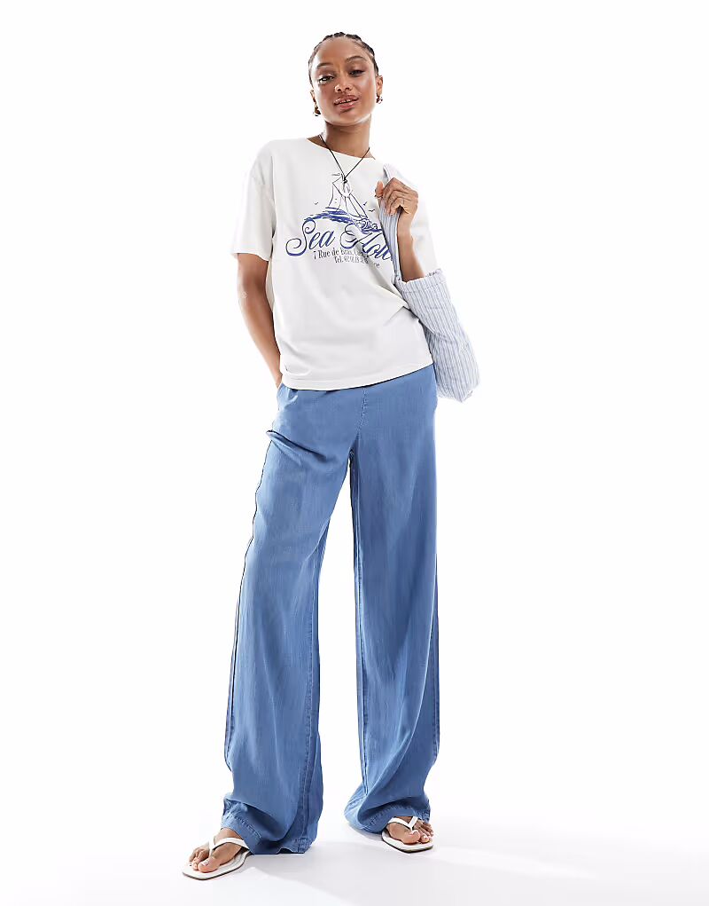 

Широкие брюки Vero Moda Tall из синей шамбре