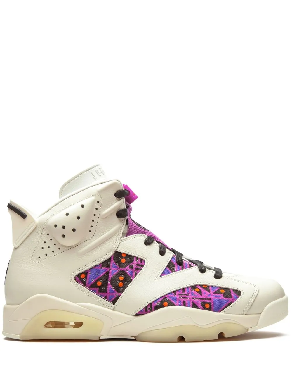 

Кроссовки Air 6 Jordan, белый