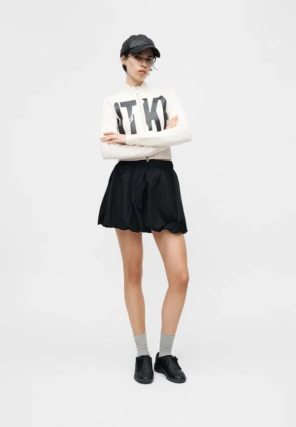 Кардиган с уличным рисунком Nike Sportswear, Chalk/Black — фото 3
