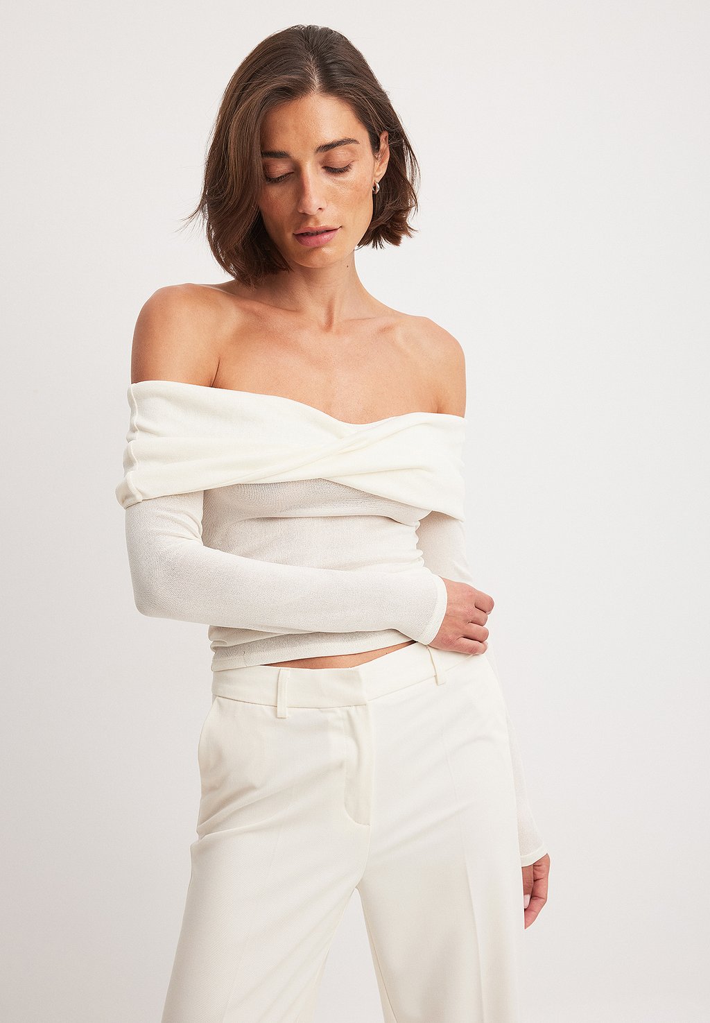 

Блуза OFF SHOULDER NA-KD, белый