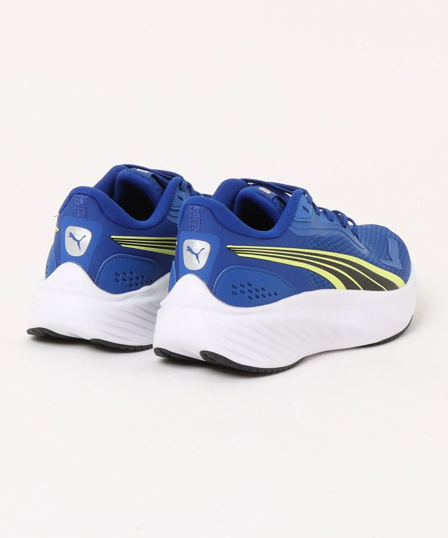 Детские кроссовки PUMA Pounce Lite Jr для активных игр синие — фото 2