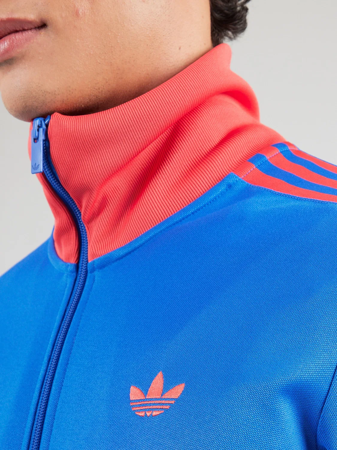 Толстовка на молнии Adidas Originals CLASSIC синего цвета — фото 2