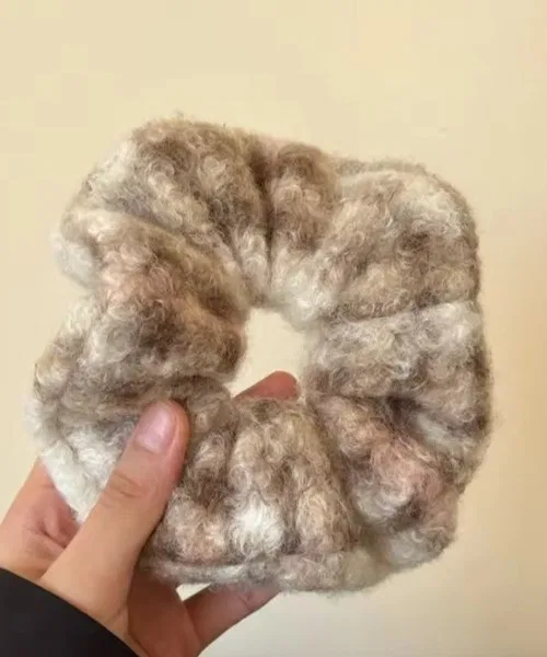 Шишечка из клетчатой ткани с ворсом, бренд Mayree, бежевый