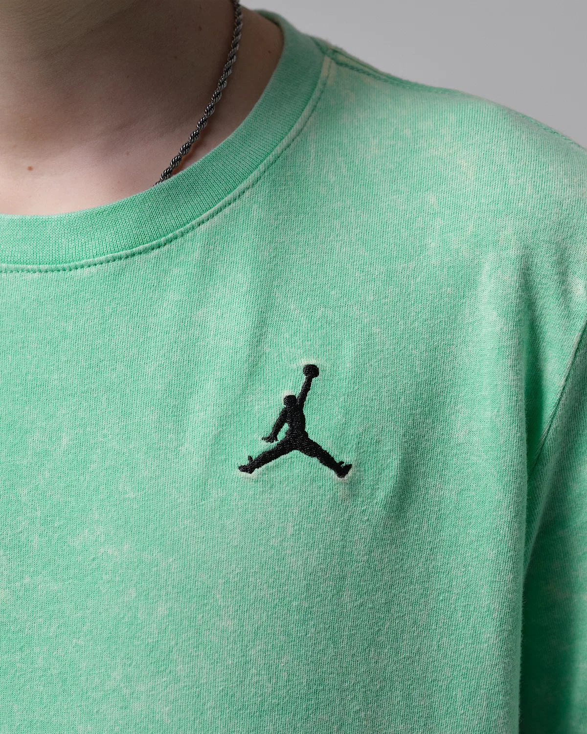 Детская футболка Air Embroidered Acid Wash Jordan, Green Glow — фото 4