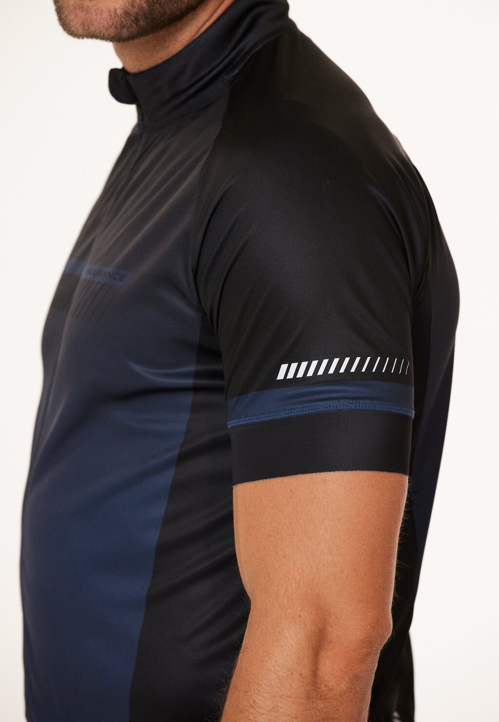 

Велосипедный трикотаж JILLARD FUNKTIONELLES RADSPORT Endurance, черный