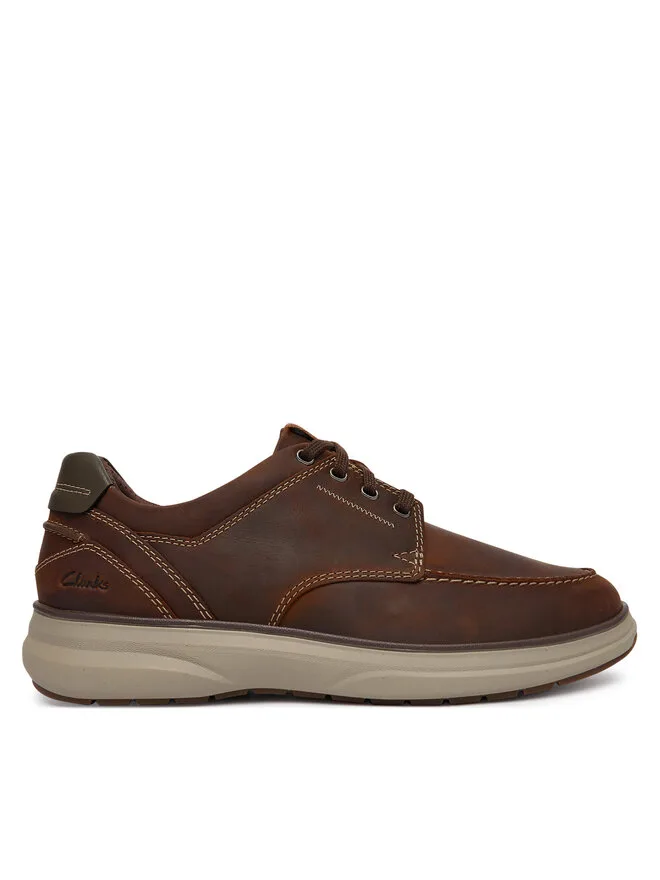 Clarks Низкие коричневые туфли Mullan Moc 26184427
