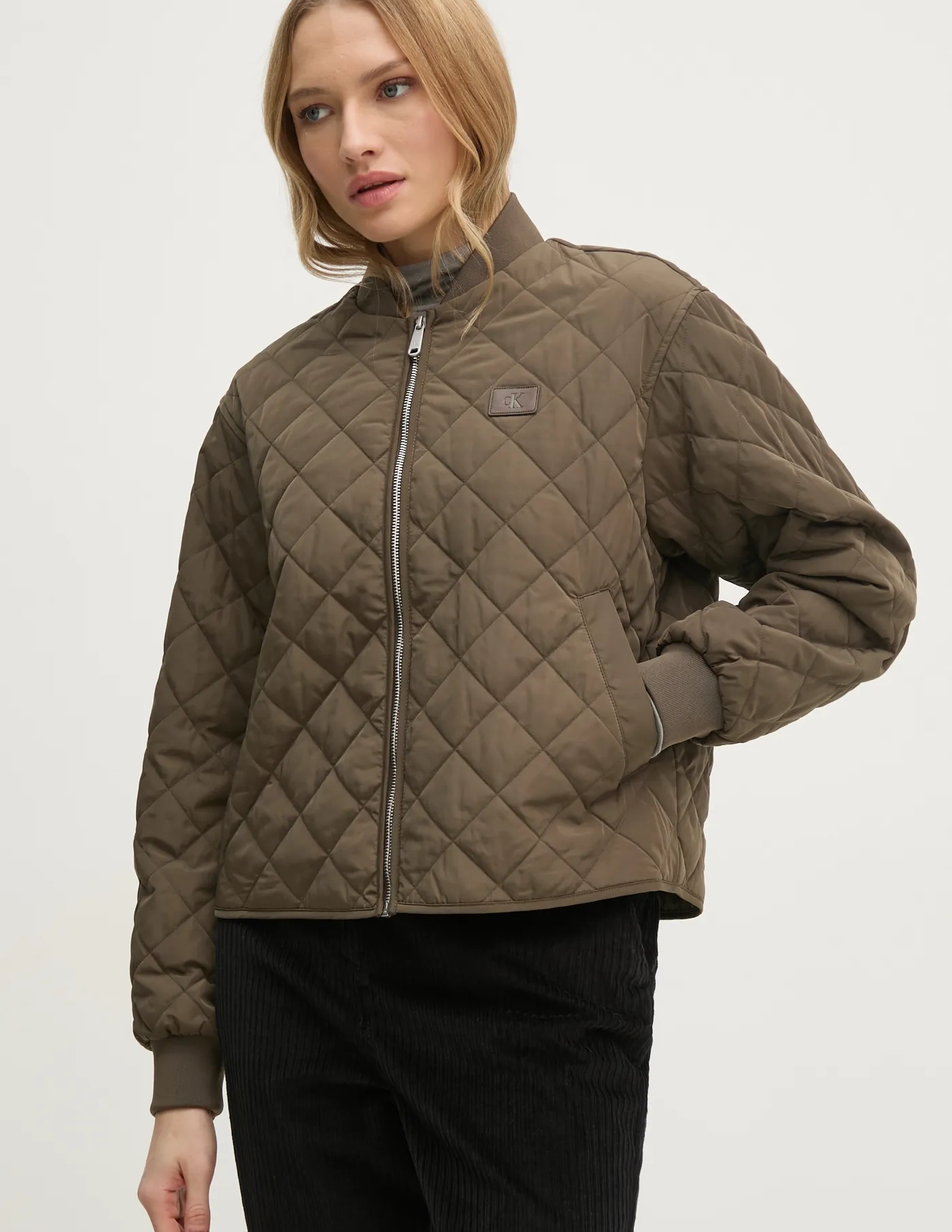 

Куртка Calvin Klein Jeans, зеленый