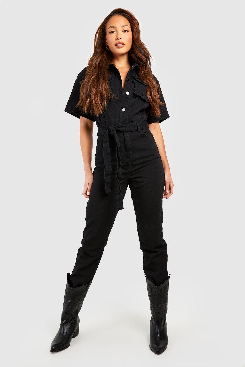 

Джинсовый комбинезон-карго с короткими рукавами и поясом Boohoo, черный
