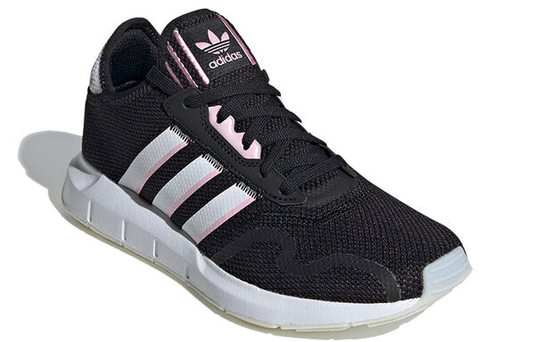 Кроссовки Swift Run X Adidas, черный — фото 3