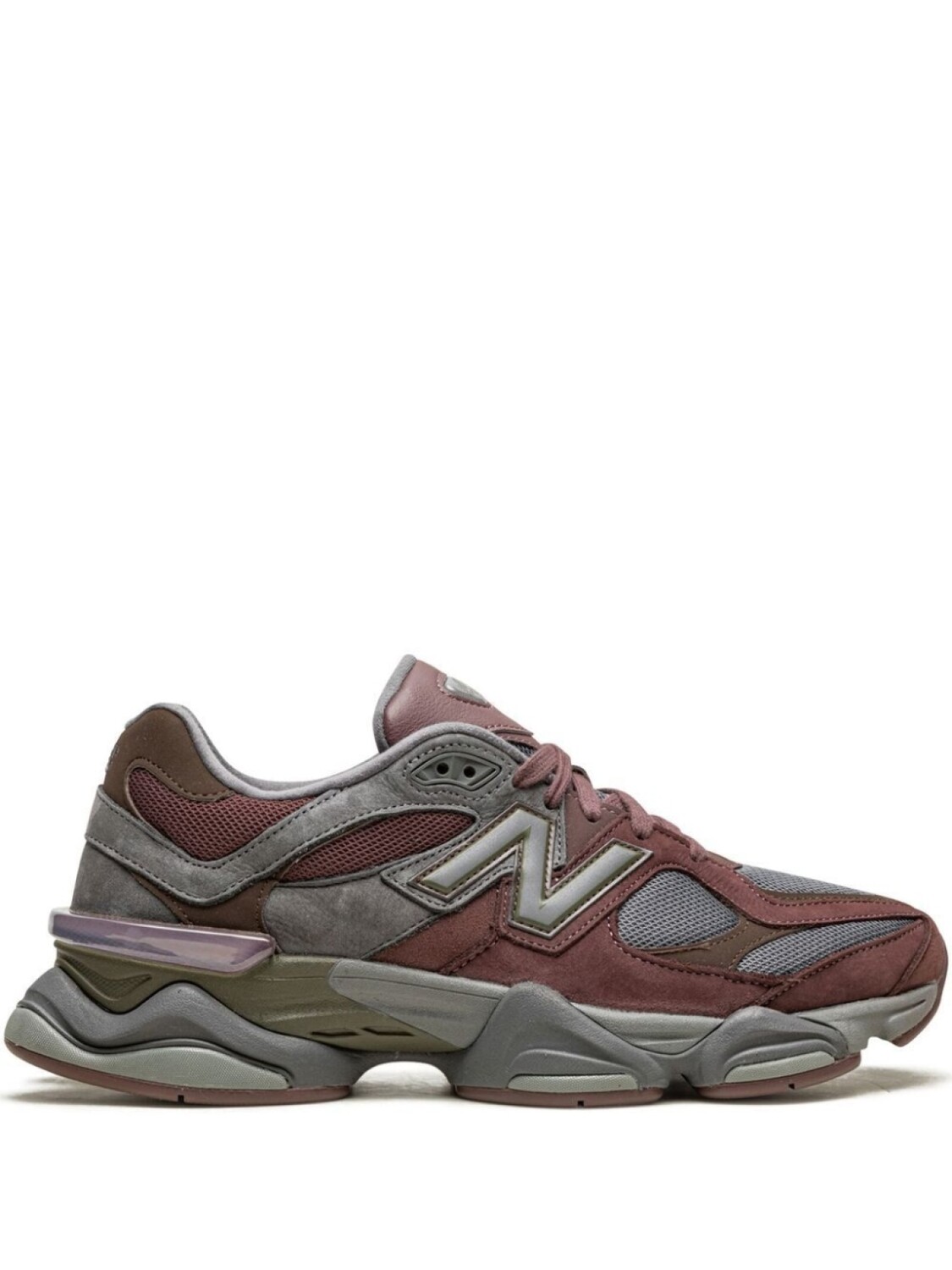 

Кроссовки 90/60 New Balance, серый