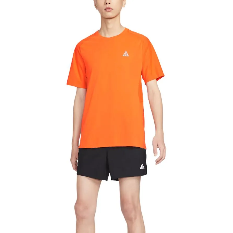 Футболка мужская ACG FW25 Solar Chase Dri-FIT ADV Nike, Safe Orange/Peak White — фото 3
