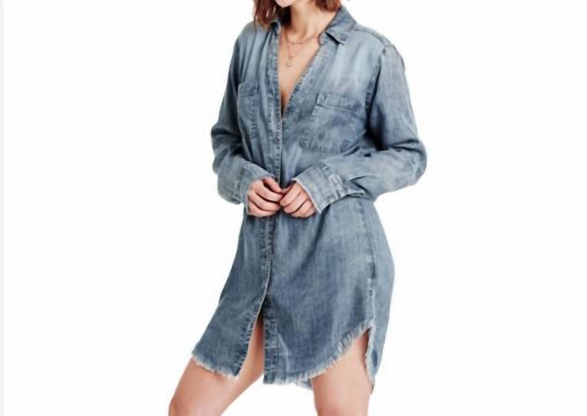 

Платье Avery на пуговицах синего цвета DEAR JOHN DENIM