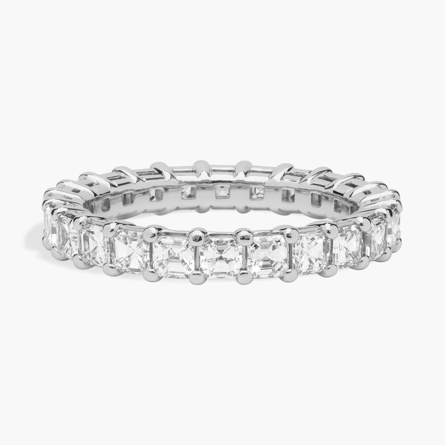 

Кольцо Asscher Cut Eternity из платины (2 карата Tw. - HI / SI1-SI2) Blue Nile