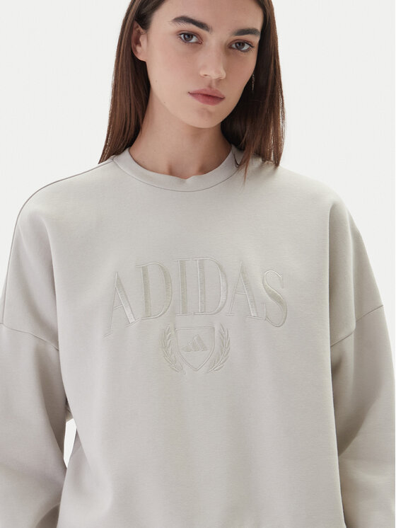 Свитшот loose fit Cozy Holiday Graphic KA9950 Adidas, бежевый — фото 4