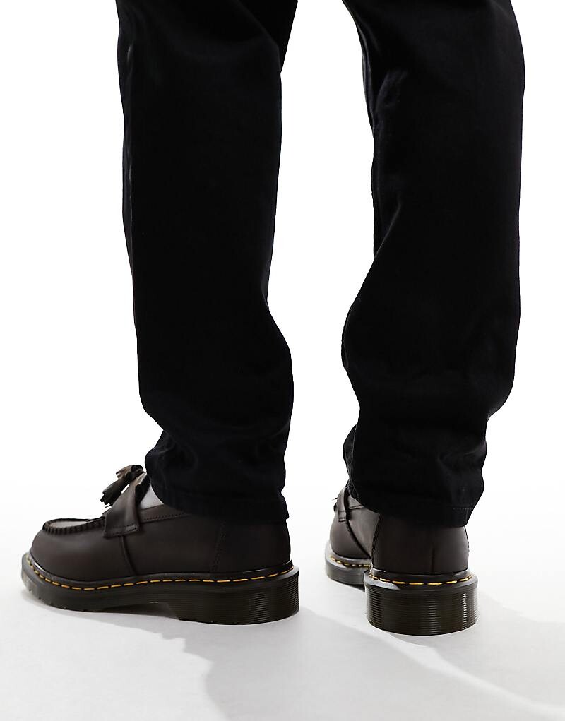 Dr. Martens - Adrian - Темно-коричневые лоферы с сумасшедшими конскими кисточками — фото 3