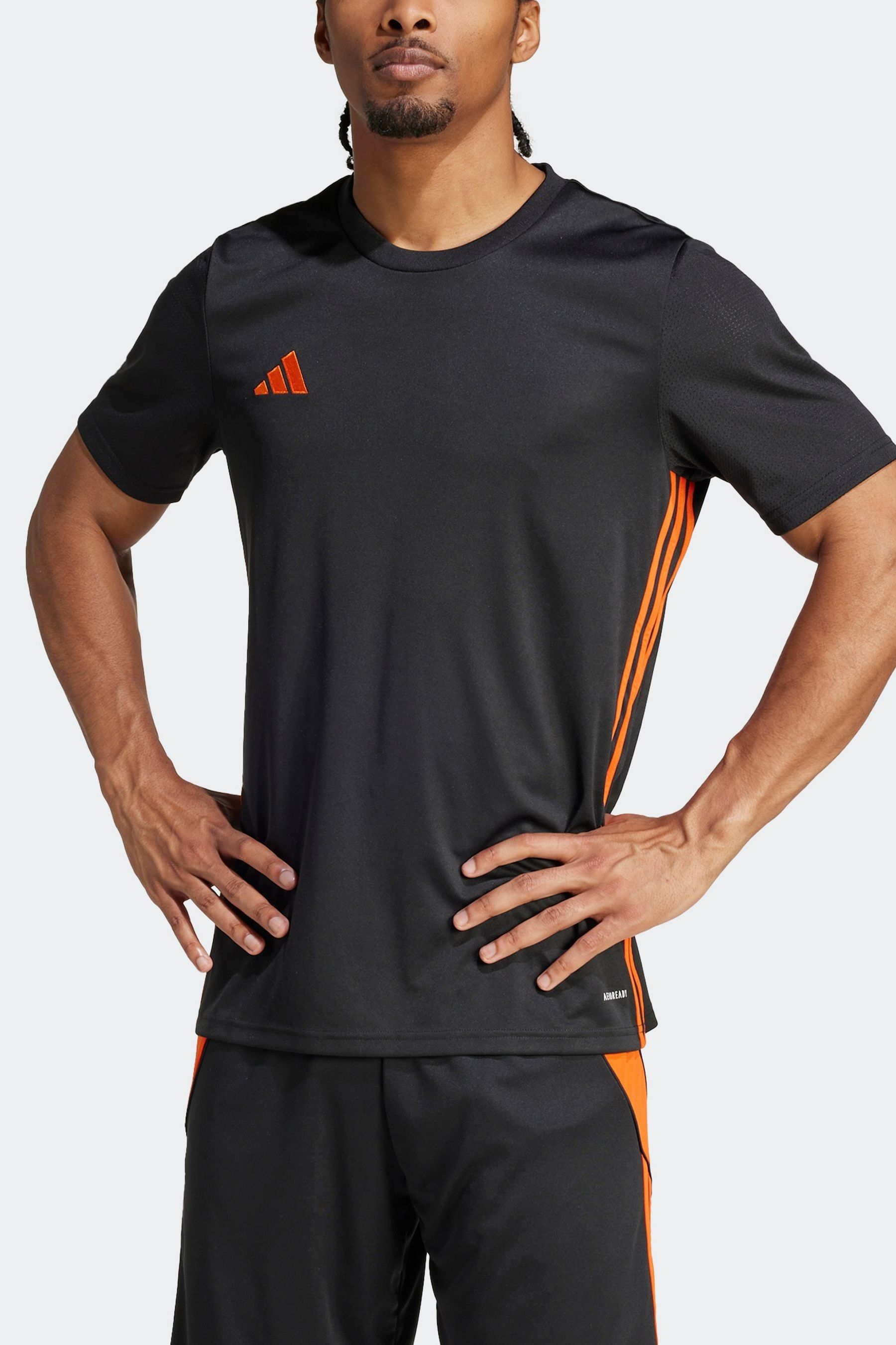 

Футболка Tabela 23 Adidas, черный