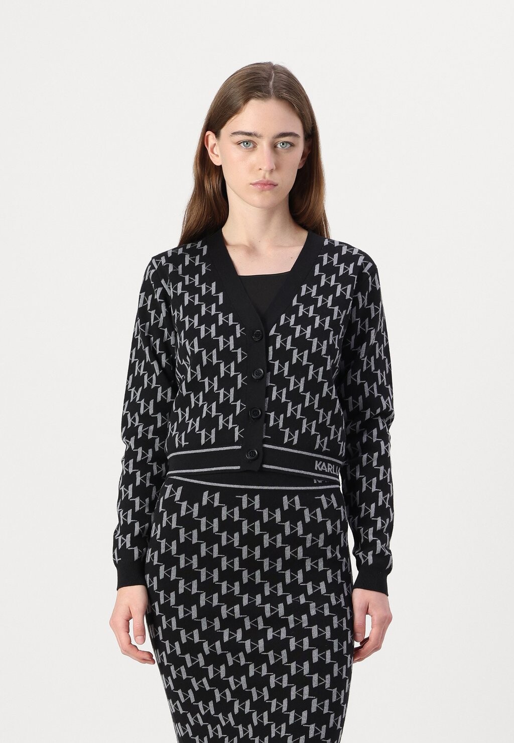 

Кардиган MONOGRAM CARDIGAN KARL LAGERFELD, серый